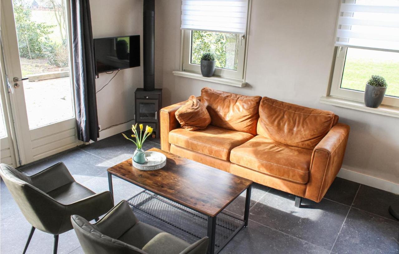Nice home in Bornerbroek with 2 Bedrooms&WiFi Weleveld Buitenkant foto