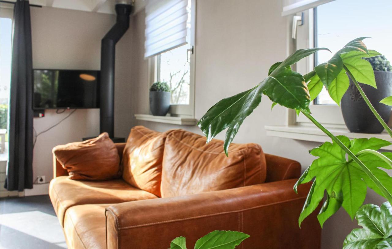 Nice home in Bornerbroek with 2 Bedrooms&WiFi Weleveld Buitenkant foto